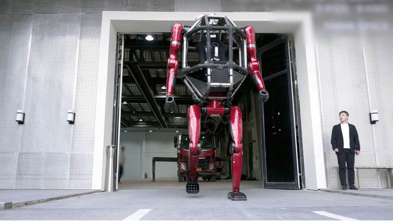 Rideable robot looks ready to stomp all over us Melbourne Private Schools
